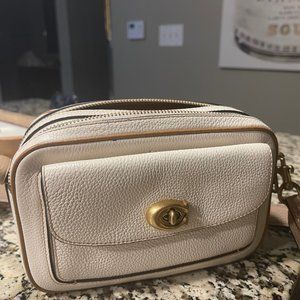 Coach Camera Handbag Purse